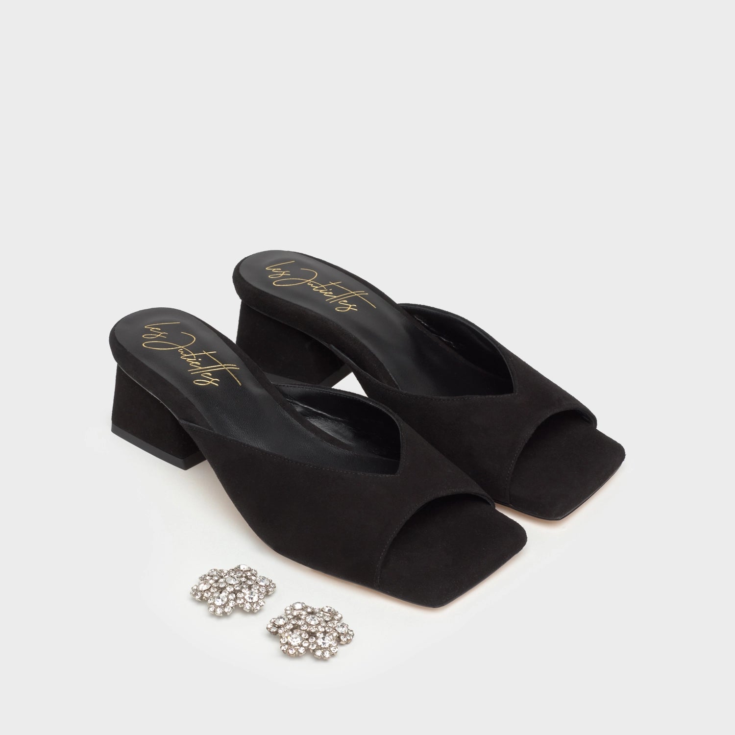 LesJuliettes-LuxuryShoes-0067_5832ca09-196f-44b8-a0d1-2db94a12edf6.webp